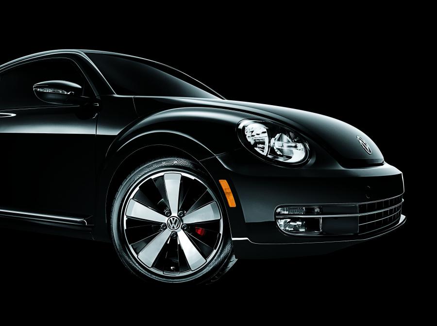  Volkswagen Beetle Turbo 2011 года  (фото 8 из 12)